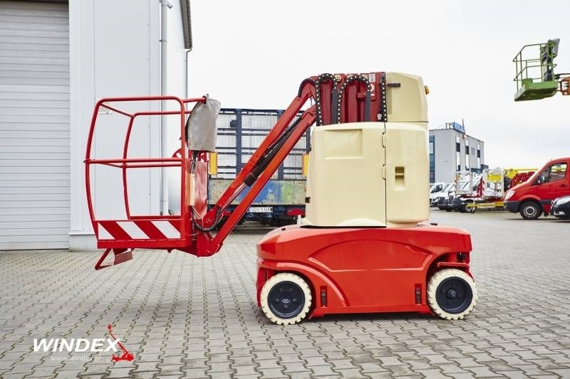 JLG Toucan 1010 - Вертикальный мачтовый подъемник: фото 2 JLG Toucan 1010 - Вертикальный мачтовый подъемник: фото 2