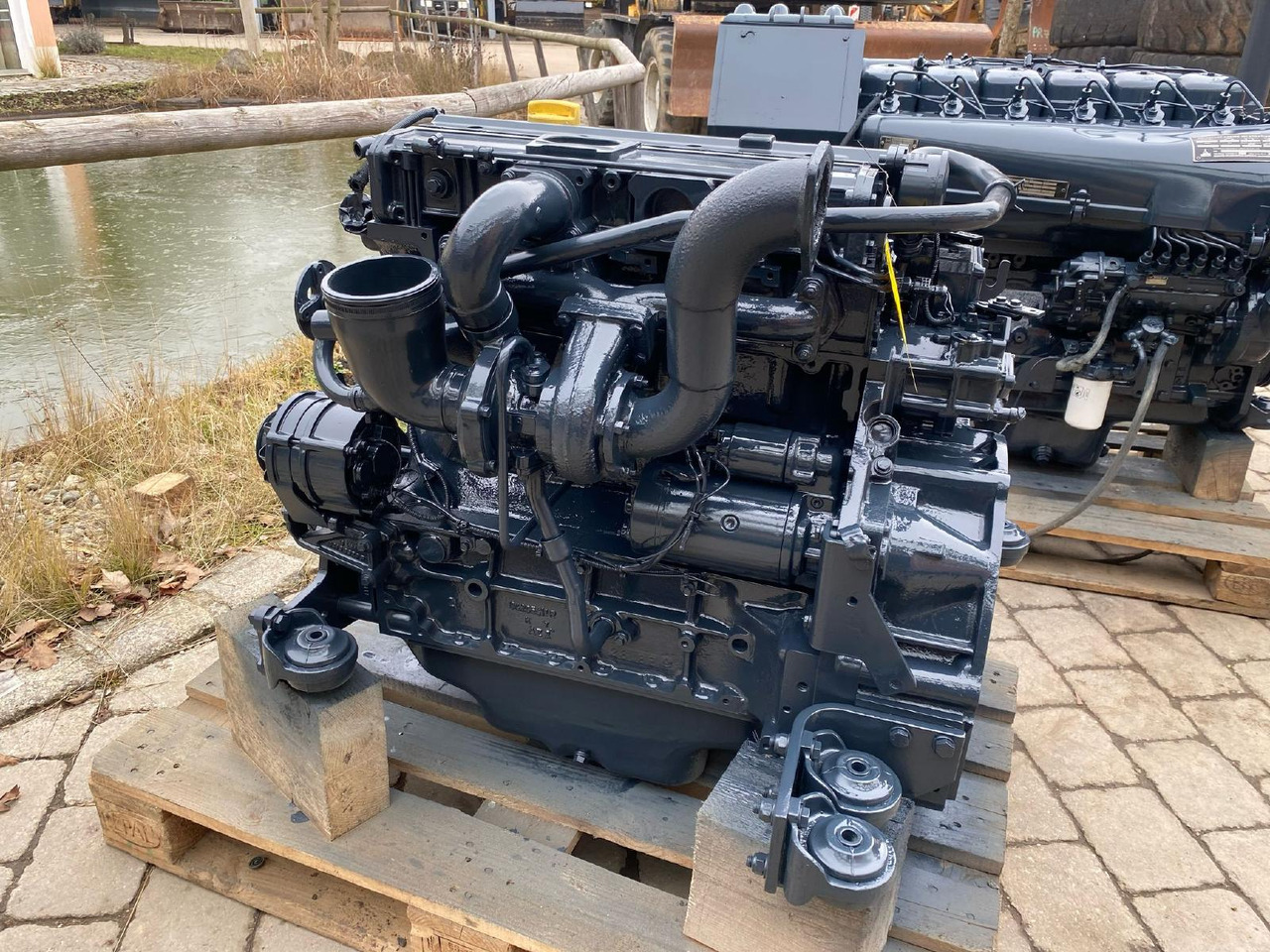 Deutz BF4M1013 aus Furukawa 320E - Двигатель для Строительной техники: фото 1 Deutz BF4M1013 aus Furukawa 320E - Двигатель для Строительной техники: фото 1