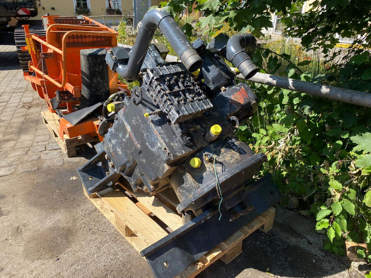 Doosan ZF 4WG 310 aus DL 500 - Коробка передач для Строительной техники: фото 3 Doosan ZF 4WG 310 aus DL 500 - Коробка передач для Строительной техники: фото 3