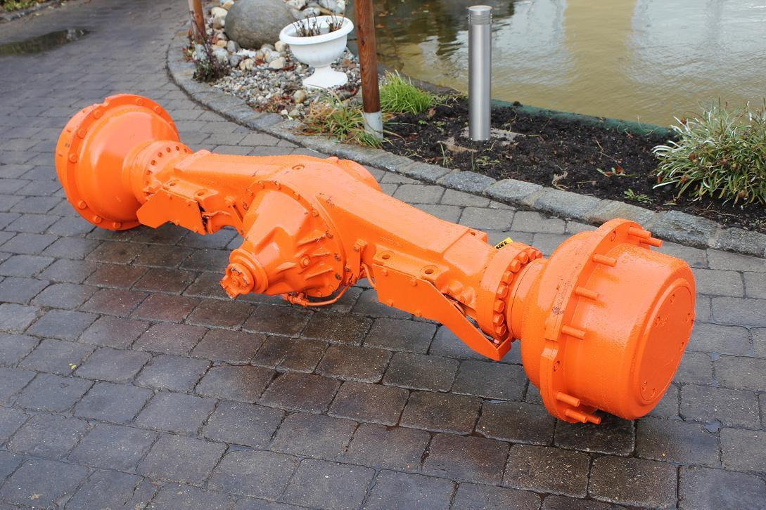 Fiat-Hitachi FR 130-2 - Ось и запчасти для Строительной техники: фото 3 Fiat-Hitachi FR 130-2 - Ось и запчасти для Строительной техники: фото 3