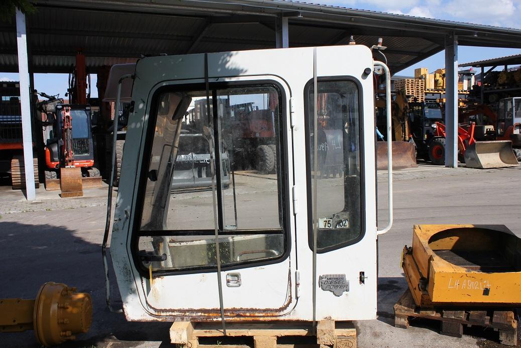 Liebherr A 902 LIT - Кабина для Строительной техники: фото 1 Liebherr A 902 LIT - Кабина для Строительной техники: фото 1