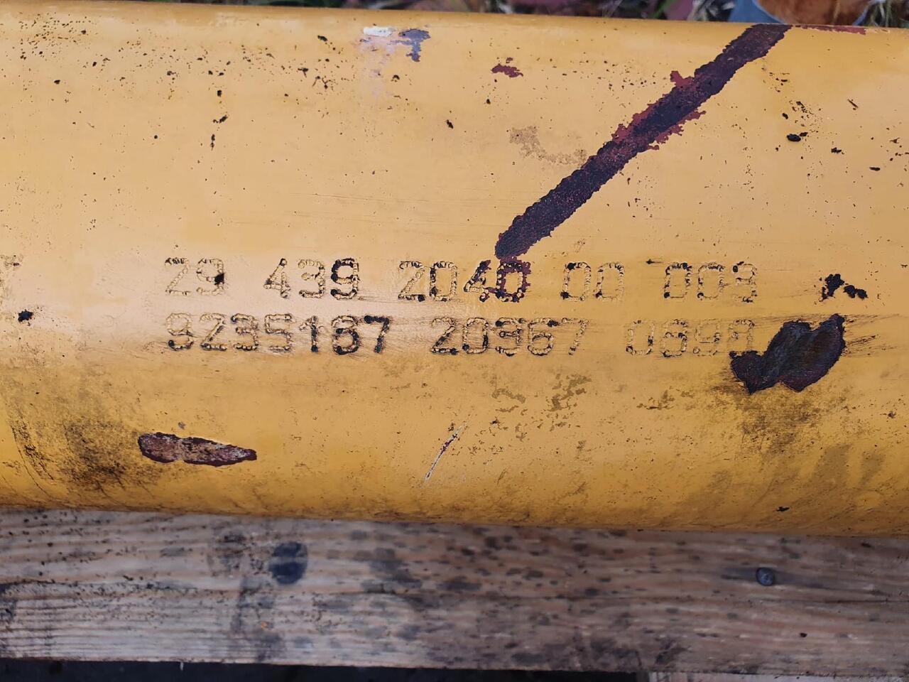 Liebherr A 922 - Гидравлический цилиндр для Строительной техники: фото 2 Liebherr A 922 - Гидравлический цилиндр для Строительной техники: фото 2