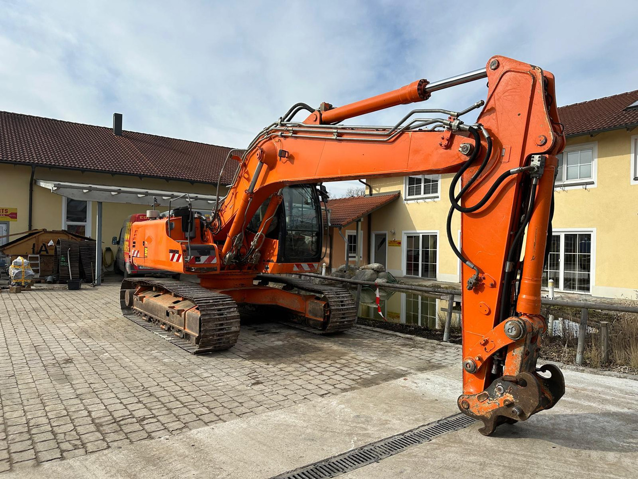 Liebherr R 916 LC - Гусеничный экскаватор: фото 2 Liebherr R 916 LC - Гусеничный экскаватор: фото 2