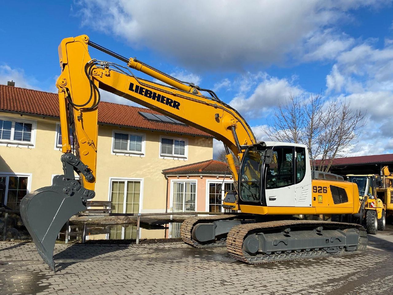 Liebherr R 926 LC - Гусеничный экскаватор: фото 3 Liebherr R 926 LC - Гусеничный экскаватор: фото 3