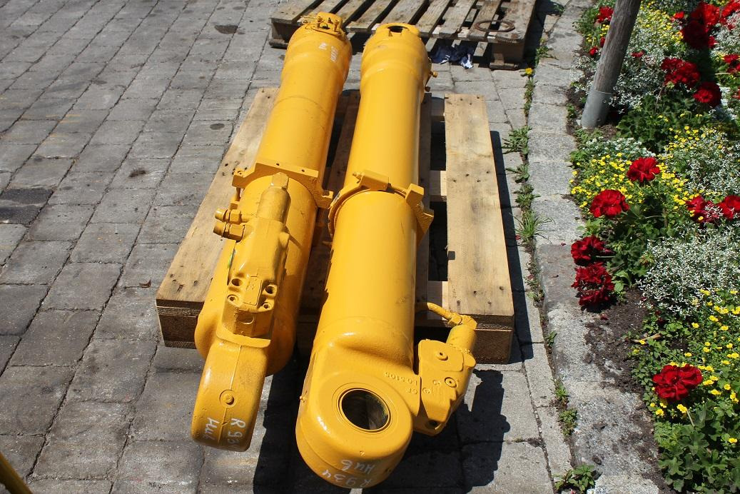 Liebherr R 934 LIT - Гидравлический цилиндр для Строительной техники: фото 5 Liebherr R 934 LIT - Гидравлический цилиндр для Строительной техники: фото 5