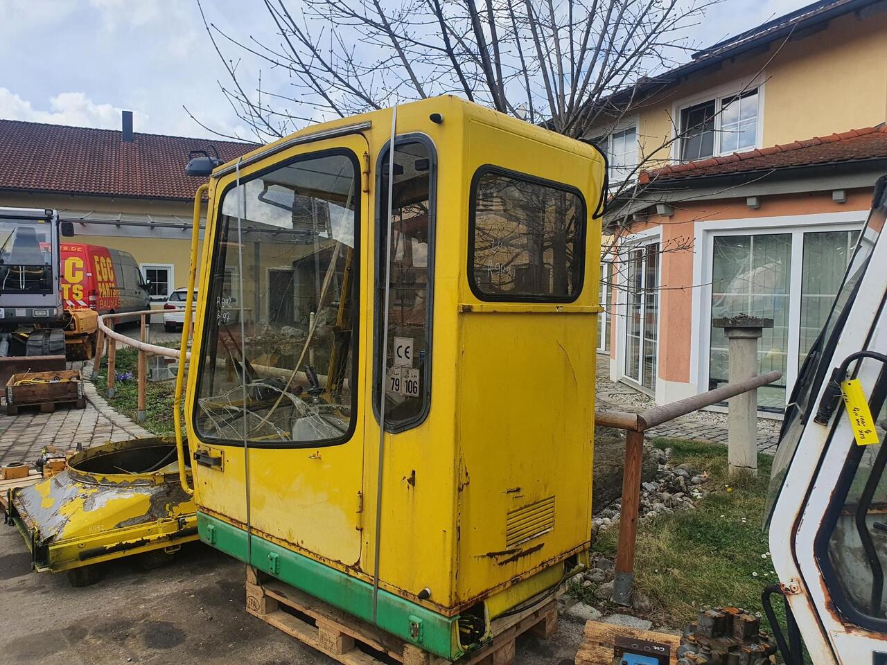 Liebherr R 942 - Кабина для Гусеничных экскаваторов: фото 4 Liebherr R 942 - Кабина для Гусеничных экскаваторов: фото 4