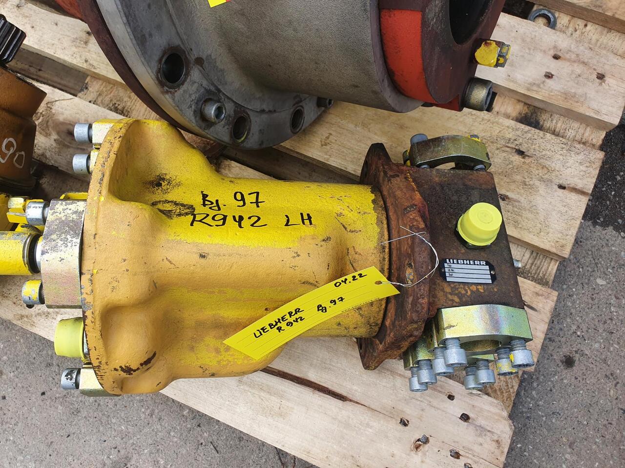 Liebherr R 942 - Гидравлика для Строительной техники: фото 1 Liebherr R 942 - Гидравлика для Строительной техники: фото 1