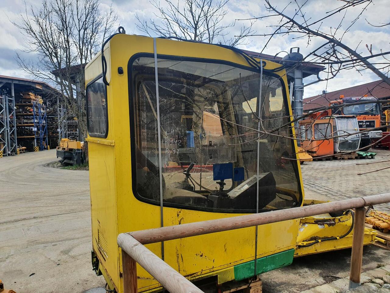 Liebherr R 942 - Кабина для Гусеничных экскаваторов: фото 5 Liebherr R 942 - Кабина для Гусеничных экскаваторов: фото 5