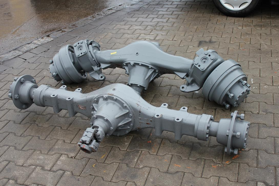 Yanmar YB 401 W - Ось и запчасти для Строительной техники: фото 4 Yanmar YB 401 W - Ось и запчасти для Строительной техники: фото 4