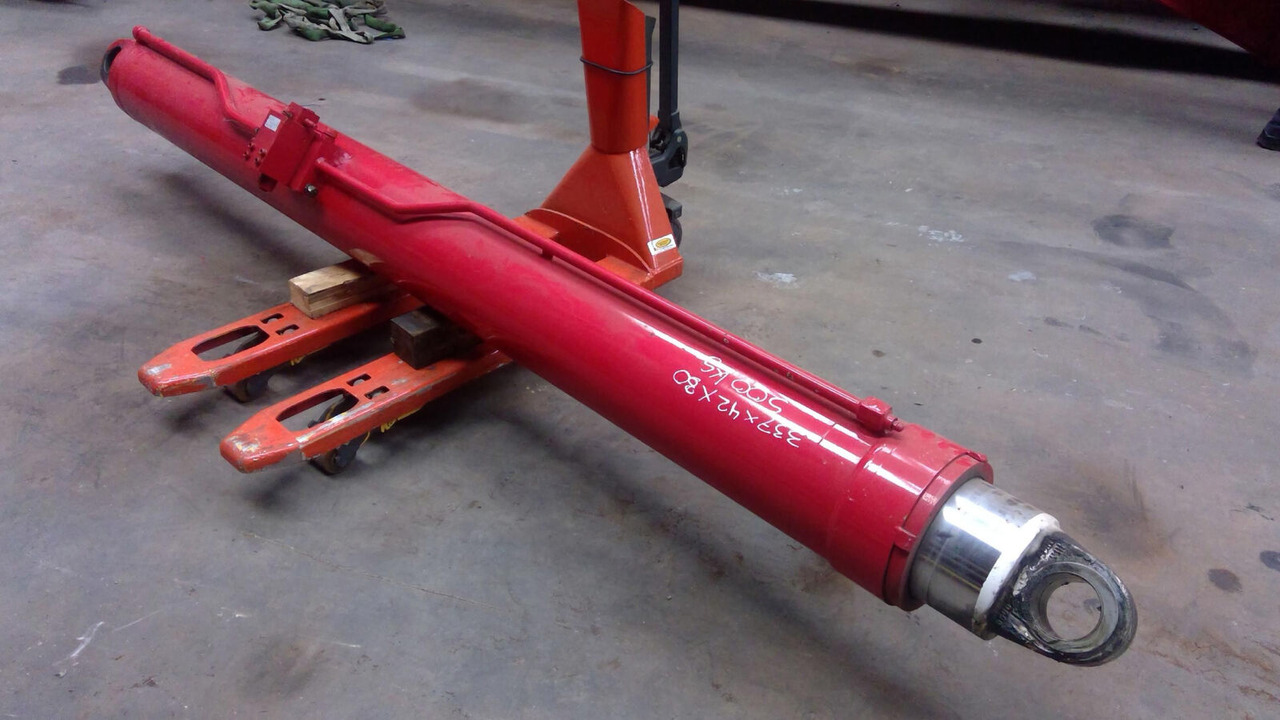 FAUN ATF 50G-3 boom lift cylinder - Гидравлический цилиндр для Мобильных кранов: фото 1 FAUN ATF 50G-3 boom lift cylinder - Гидравлический цилиндр для Мобильных кранов: фото 1