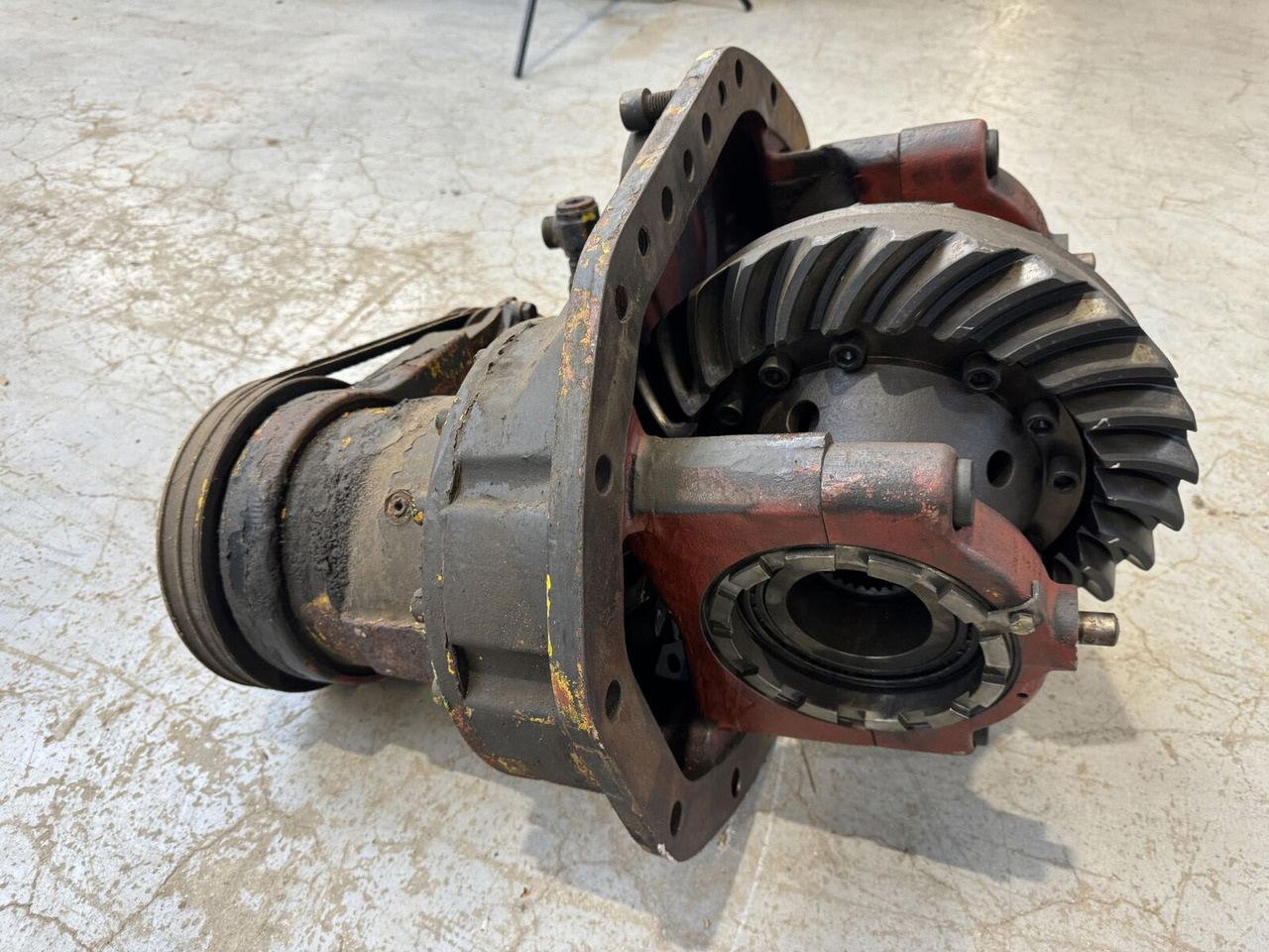 FAUN AUN HK 40 differential 11x27 - Дифференциал для Мобильных кранов: фото 4 FAUN AUN HK 40 differential 11x27 - Дифференциал для Мобильных кранов: фото 4