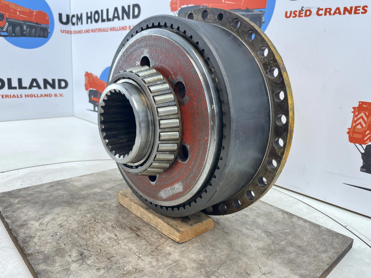 FAUN RTF 30 Planetary gear 15-23-63-36-3pl-H25-24 - Бортовой редуктор для Мобильных кранов: фото 3 FAUN RTF 30 Planetary gear 15-23-63-36-3pl-H25-24 - Бортовой редуктор для Мобильных кранов: фото 3