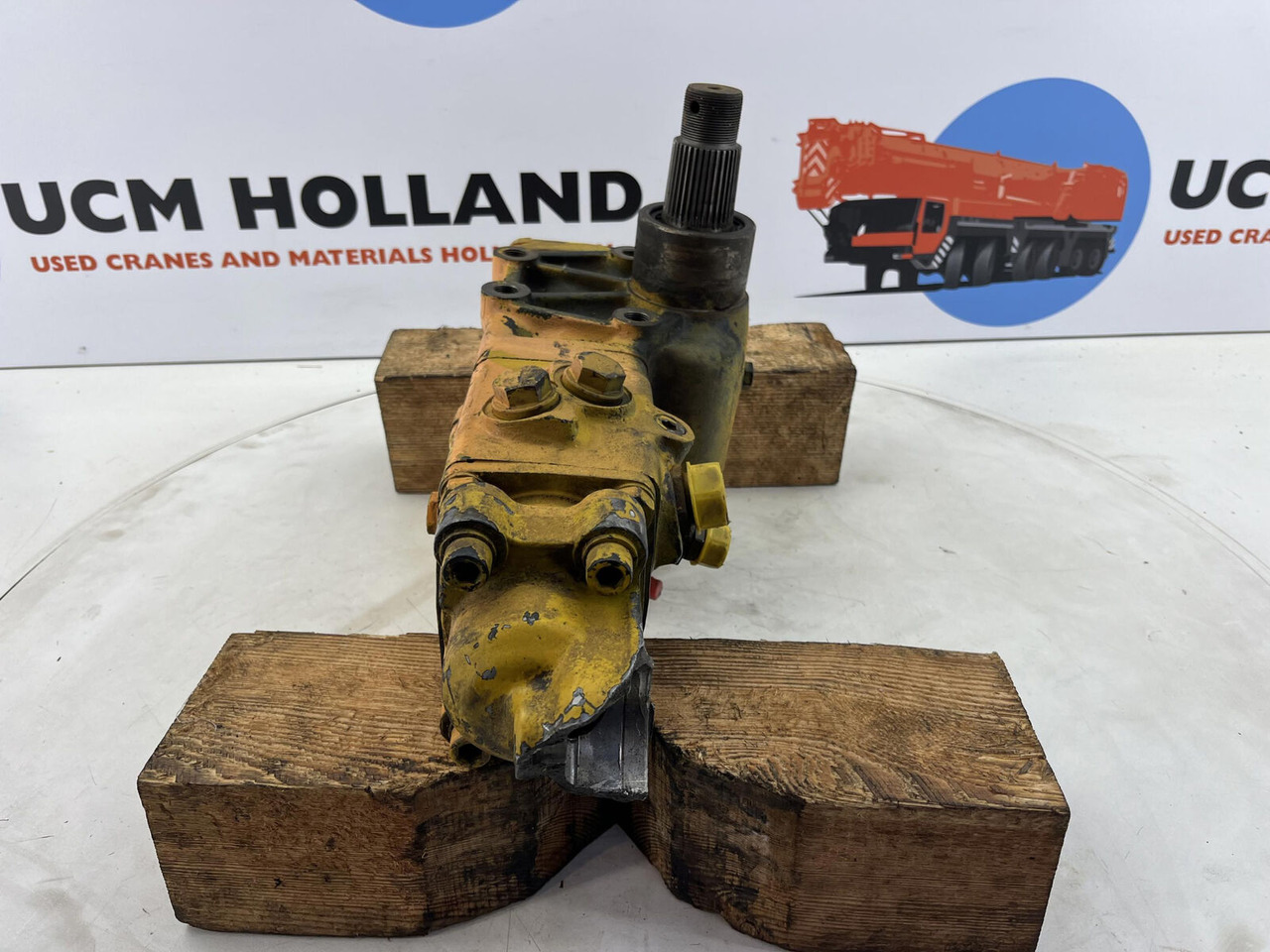 FAUN RTF 30 hydro steering box - Рулевой механизм для Кранов: фото 2 FAUN RTF 30 hydro steering box - Рулевой механизм для Кранов: фото 2