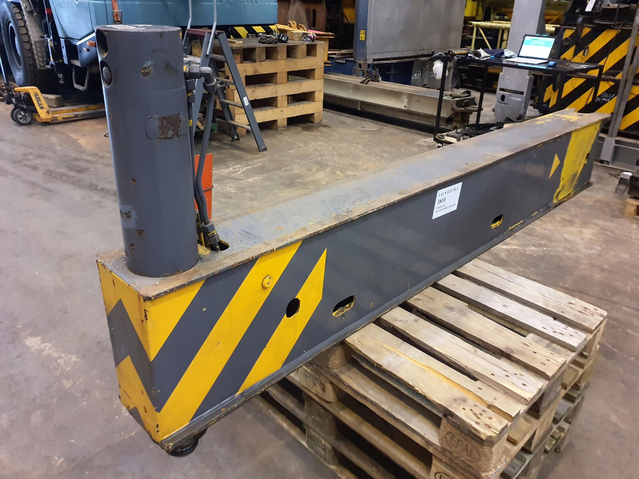 FAUN RTF 50-3 outrigger beam front complete - Подвеска для Мобильных кранов: фото 2 FAUN RTF 50-3 outrigger beam front complete - Подвеска для Мобильных кранов: фото 2