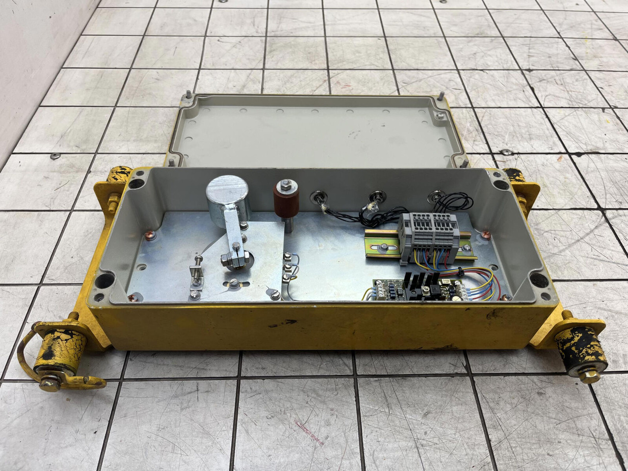 Электрическая система для Мобильных кранов Grove GMK 2035 angle unit: фото 8