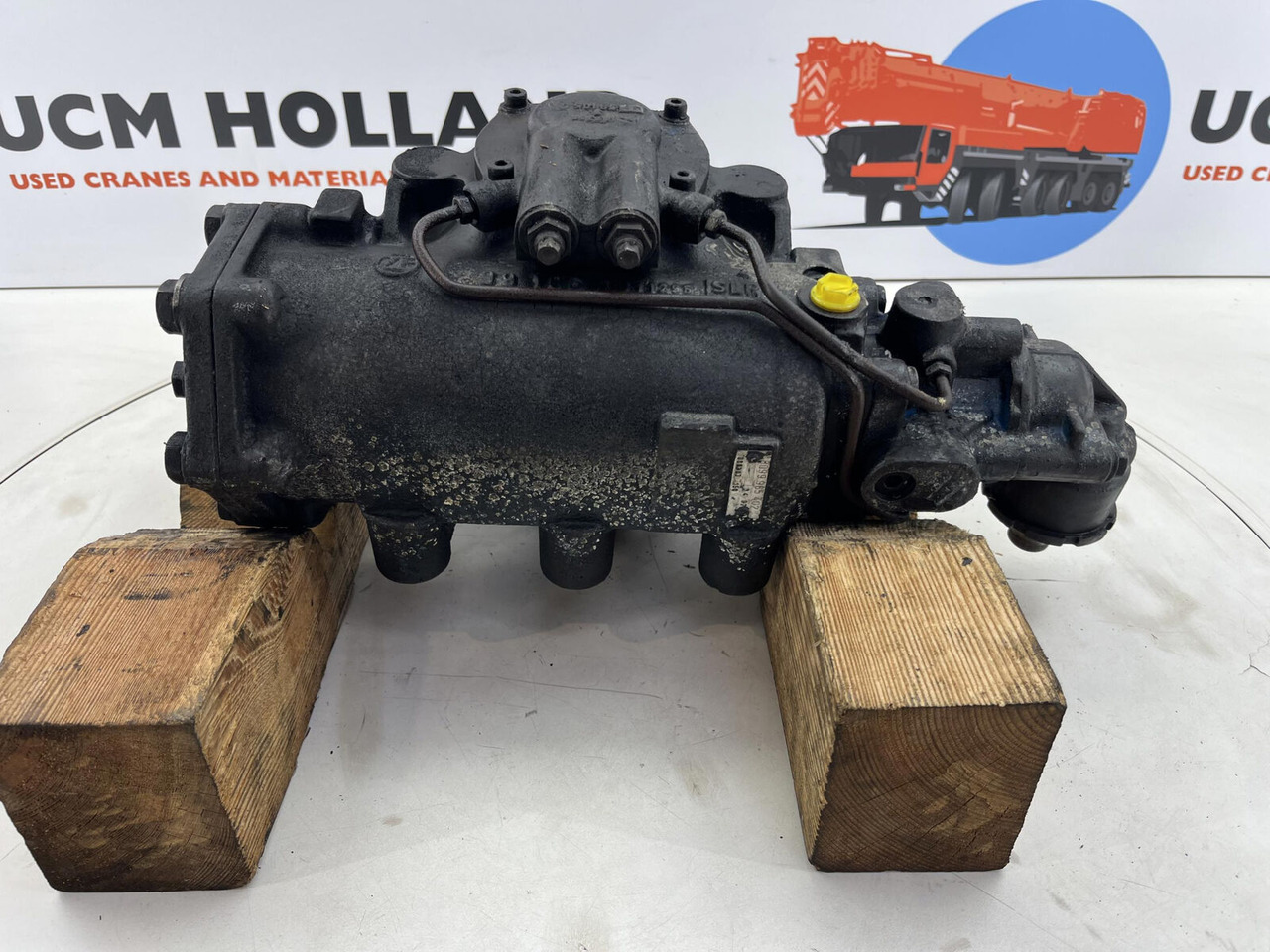 Grove GMK 2035 steering box - Рулевой механизм для Мобильных кранов: фото 5 Grove GMK 2035 steering box - Рулевой механизм для Мобильных кранов: фото 5