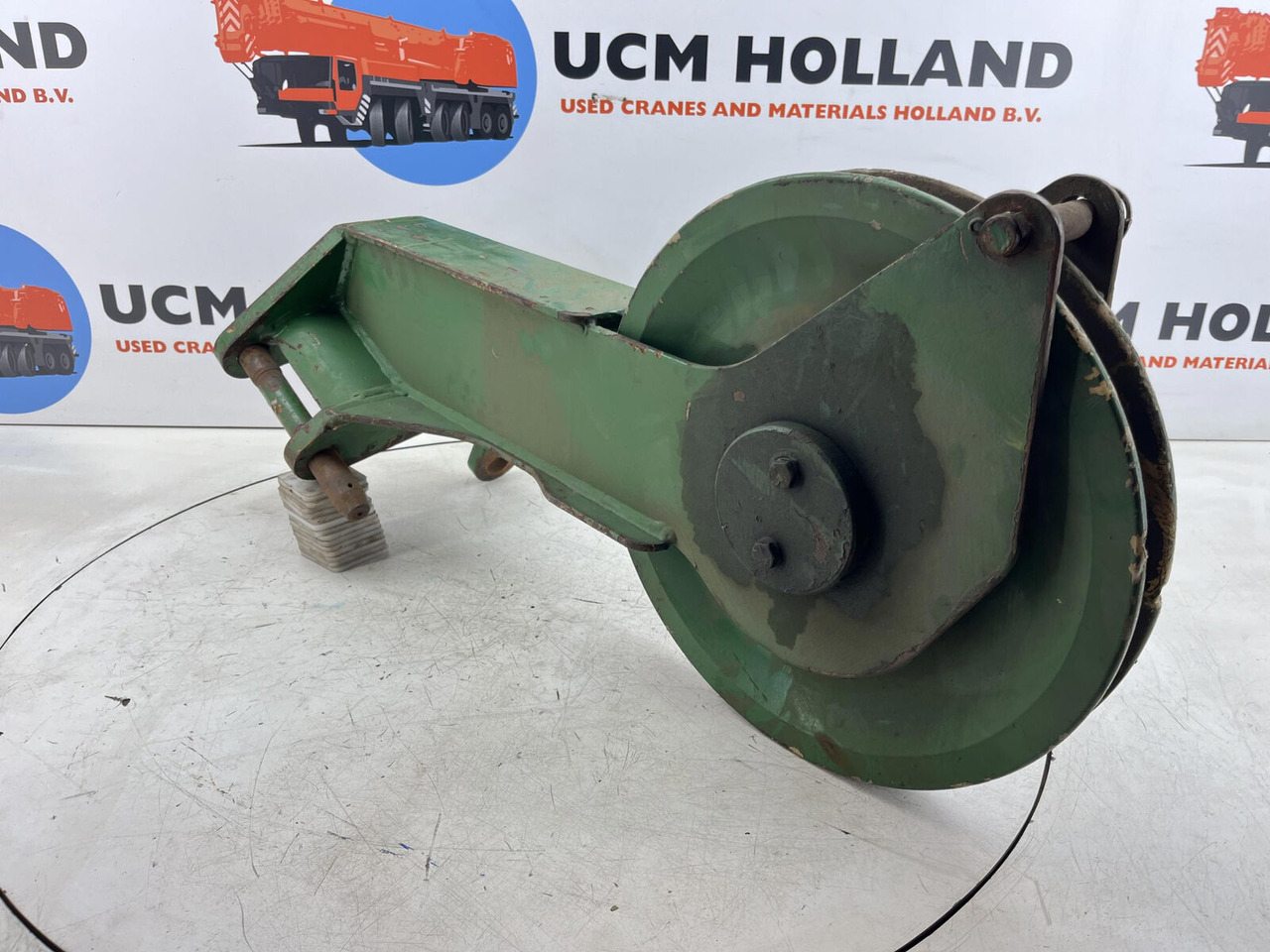 Grove GMK 3050 SHEAVE HEAD - Стрела: фото 1 Grove GMK 3050 SHEAVE HEAD - Стрела: фото 1