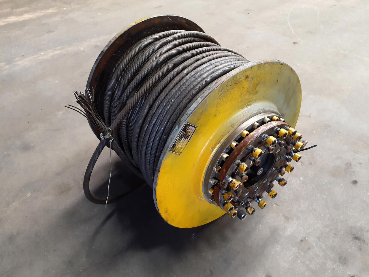 Grove GMK 3050 winch complete with brake - Лебёдка для Мобильных кранов: фото 3 Grove GMK 3050 winch complete with brake - Лебёдка для Мобильных кранов: фото 3