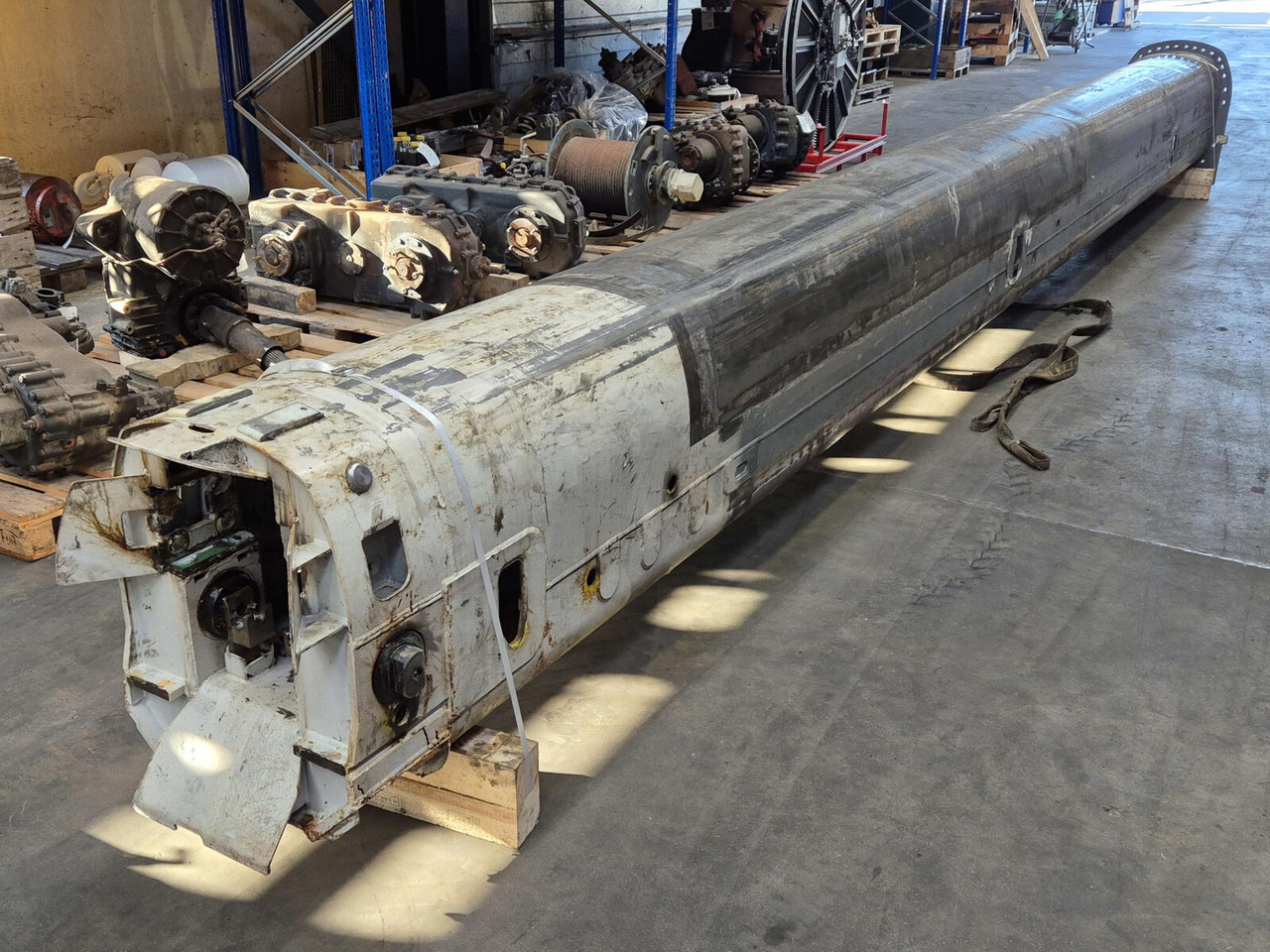 Grove GMK 3055 telescopic section 2 - Стрела для Кранов: фото 1 Grove GMK 3055 telescopic section 2 - Стрела для Кранов: фото 1