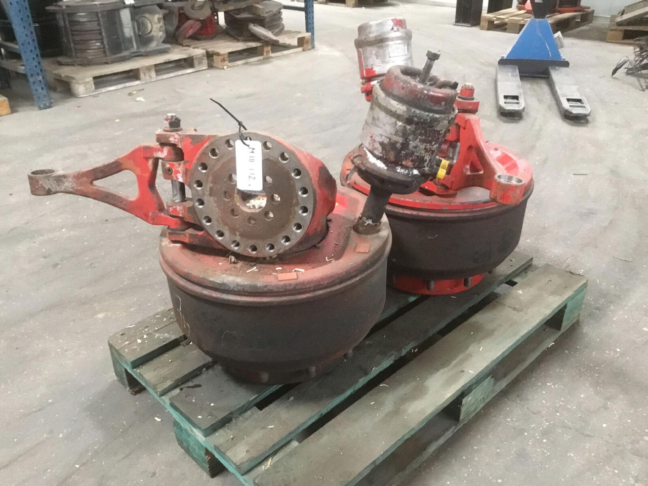 Grove GMK 5130-1 Megatrak axle house - Поворотный кулак для Мобильных кранов: фото 4 Grove GMK 5130-1 Megatrak axle house - Поворотный кулак для Мобильных кранов: фото 4