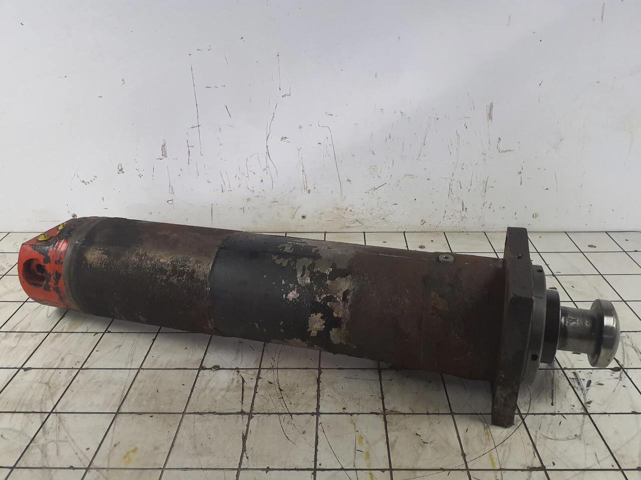 Krupp 70 GMT rebuild outrigger cylinder - Гидравлический цилиндр для Кранов: фото 1 Krupp 70 GMT rebuild outrigger cylinder - Гидравлический цилиндр для Кранов: фото 1