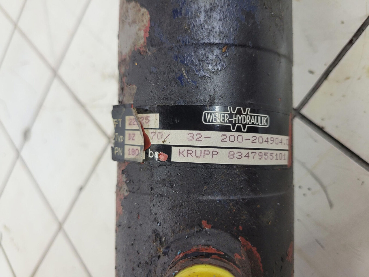 Krupp steering cylinder - Гидравлический цилиндр для Мобильных кранов: фото 5 Krupp steering cylinder - Гидравлический цилиндр для Мобильных кранов: фото 5