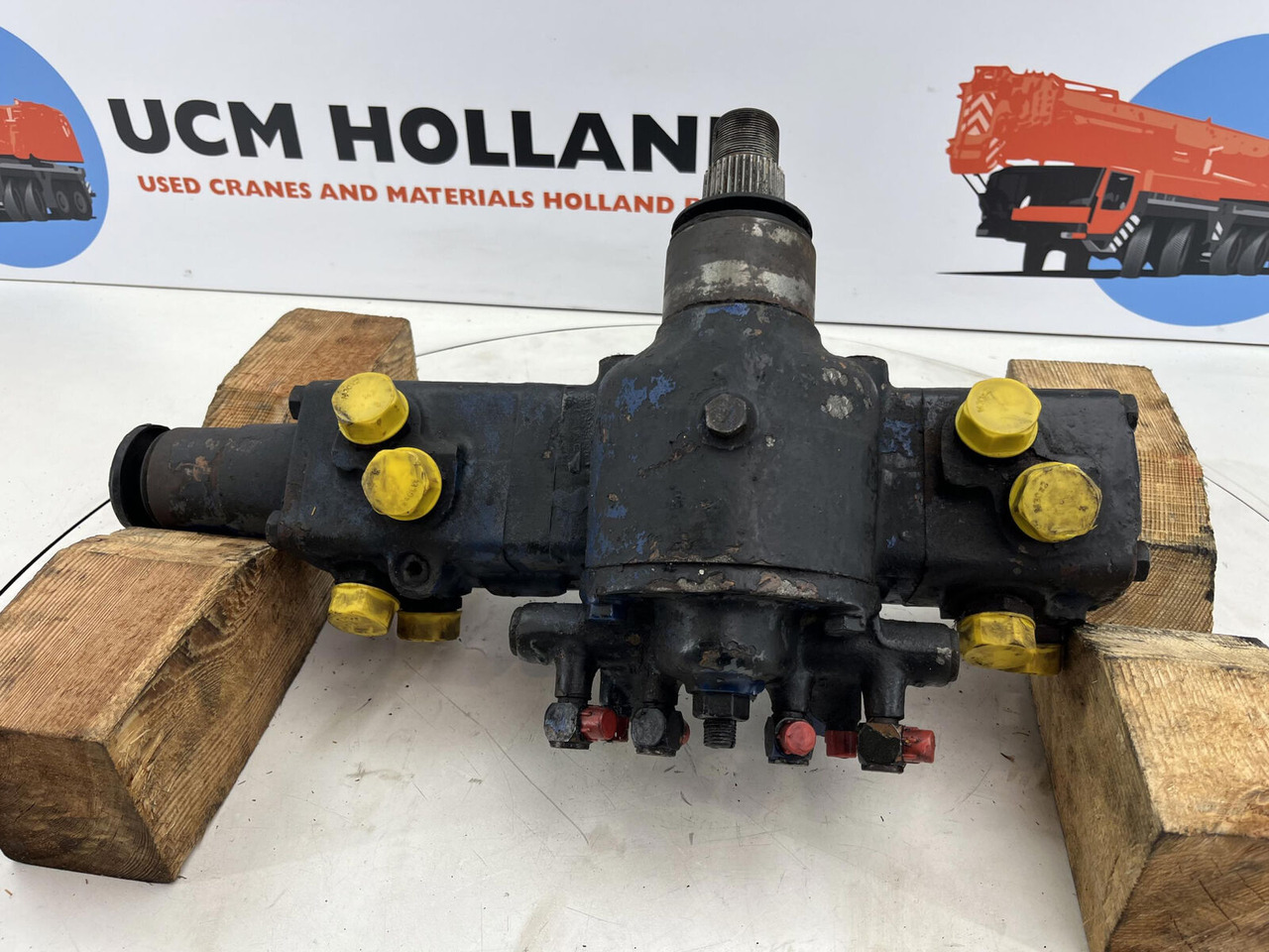 Liebherr LT 1090 steering box 180bar - Рулевой механизм для Кранов: фото 5 Liebherr LT 1090 steering box 180bar - Рулевой механизм для Кранов: фото 5