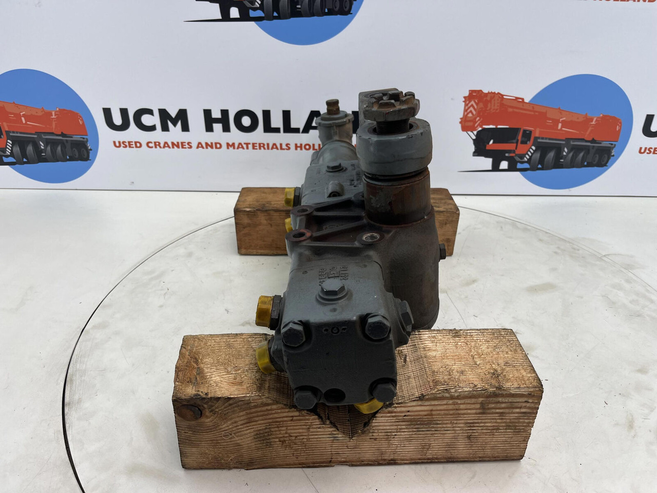 Liebherr LTM 1050-1 steering box - Рулевой механизм для Мобильных кранов: фото 2 Liebherr LTM 1050-1 steering box - Рулевой механизм для Мобильных кранов: фото 2