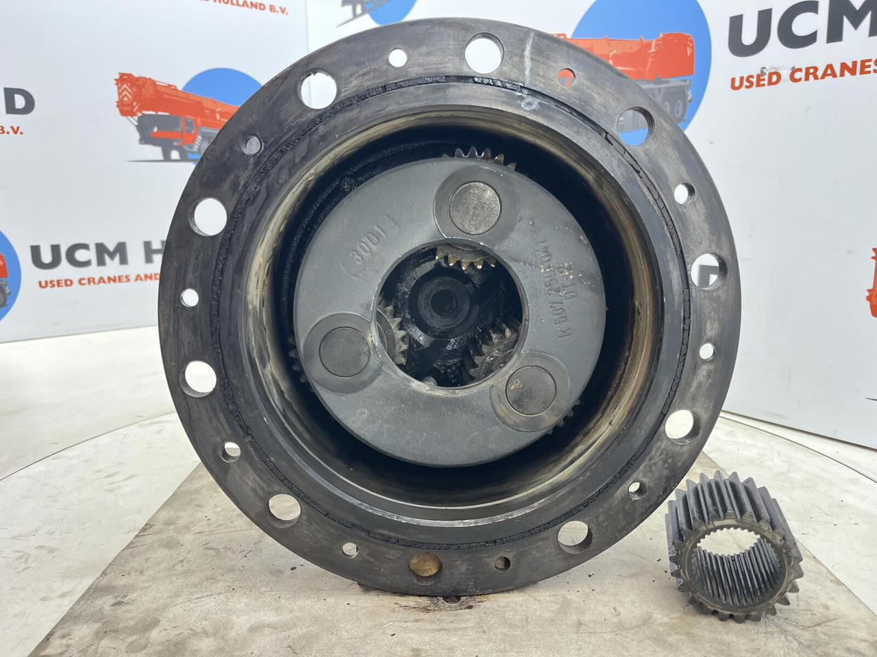 Liebherr LTM 1080/1 planetary gear 22-25-74-40-3pl-H135-46 - Бортовой редуктор для Мобильных кранов: фото 4 Liebherr LTM 1080/1 planetary gear 22-25-74-40-3pl-H135-46 - Бортовой редуктор для Мобильных кранов: фото 4
