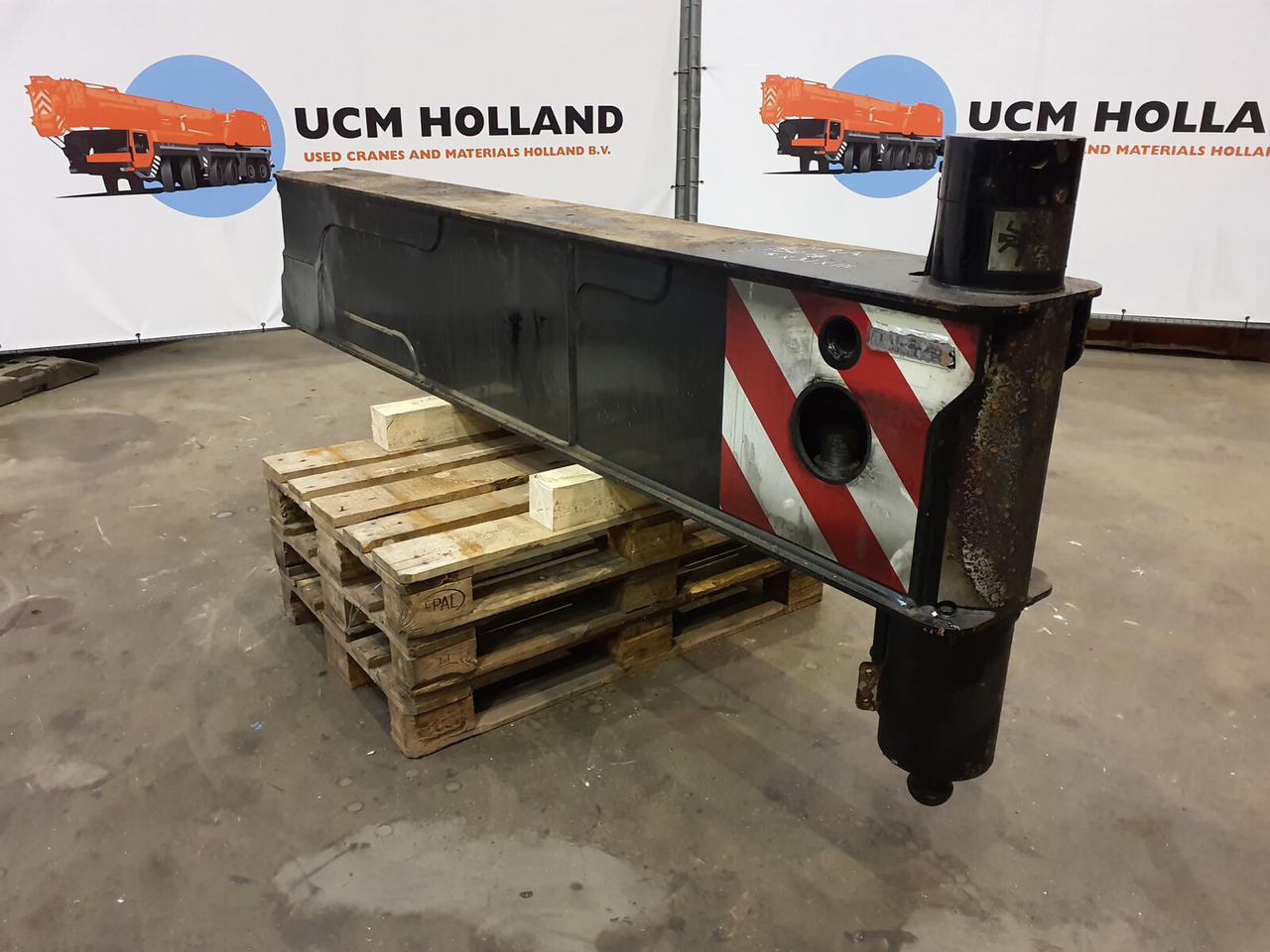Liebherr LTM 1100-5.2 Sliding beam rear complete - Подвеска для Мобильных кранов: фото 1 Liebherr LTM 1100-5.2 Sliding beam rear complete - Подвеска для Мобильных кранов: фото 1