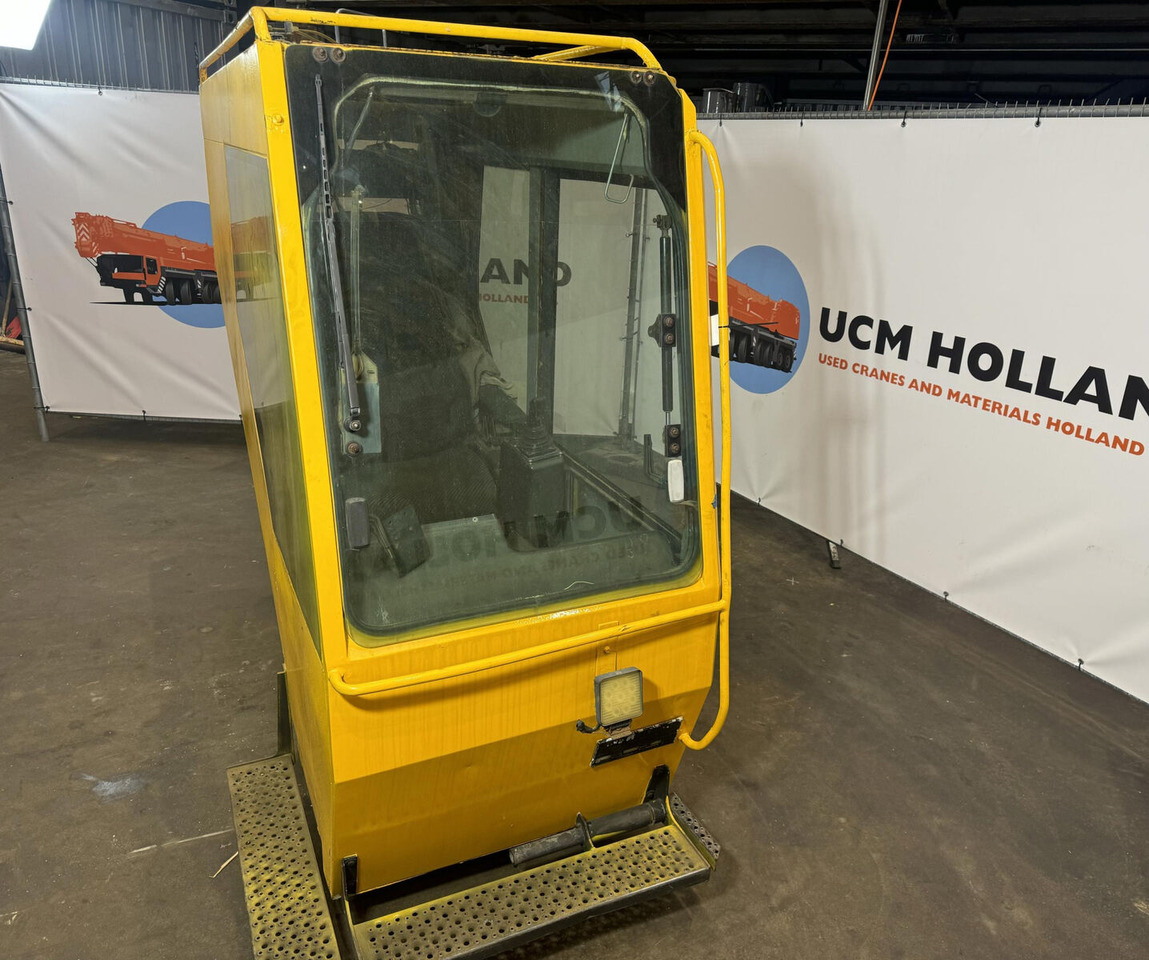Liebherr LTM 1160-2 Crane driver cabin - Кабина для Вседорожных кранов: фото 5 Liebherr LTM 1160-2 Crane driver cabin - Кабина для Вседорожных кранов: фото 5