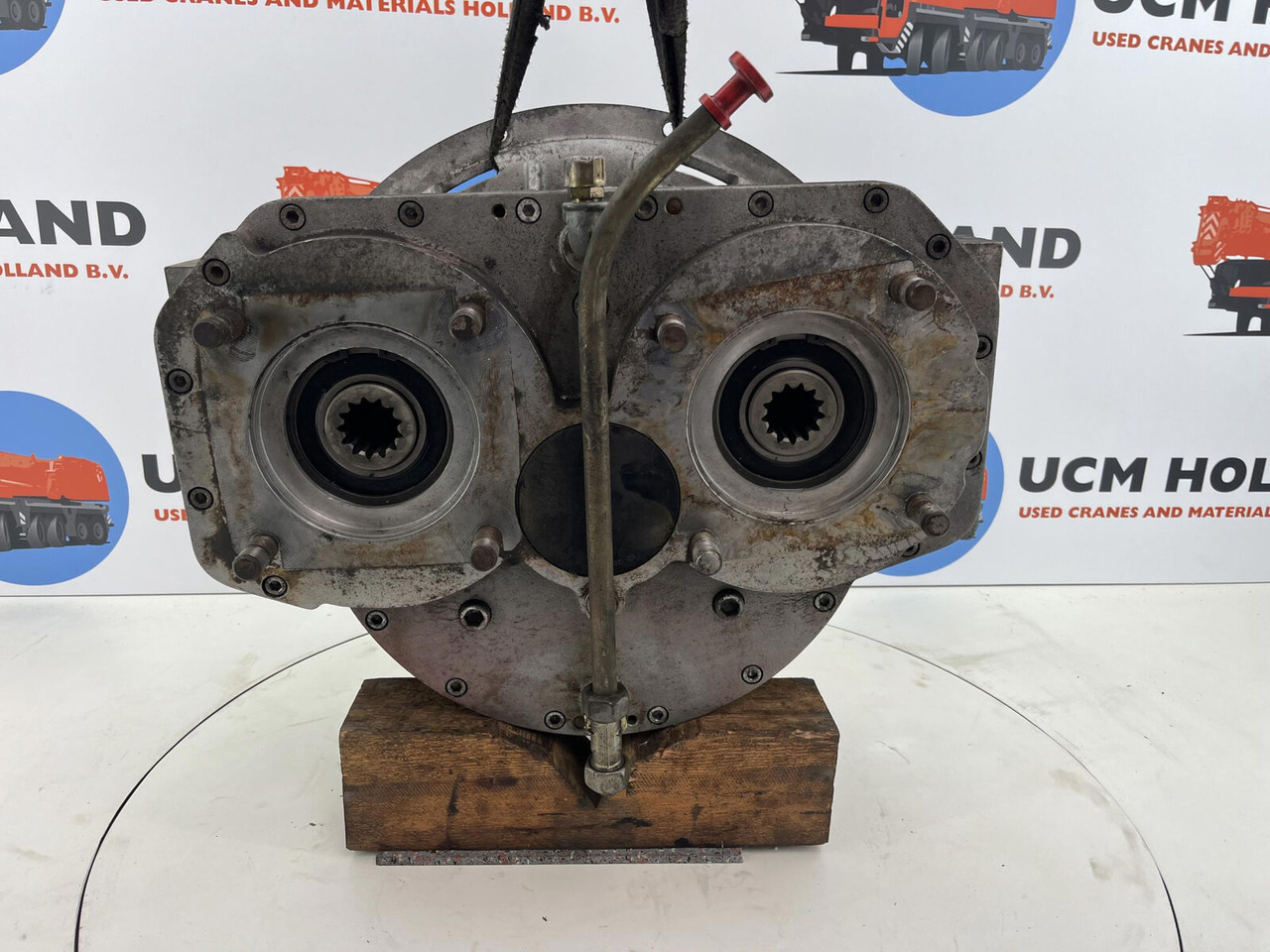 Liebherr LTM 1200/1 Distributor gearbox with coupling - Коробка передач для Мобильных кранов: фото 3 Liebherr LTM 1200/1 Distributor gearbox with coupling - Коробка передач для Мобильных кранов: фото 3