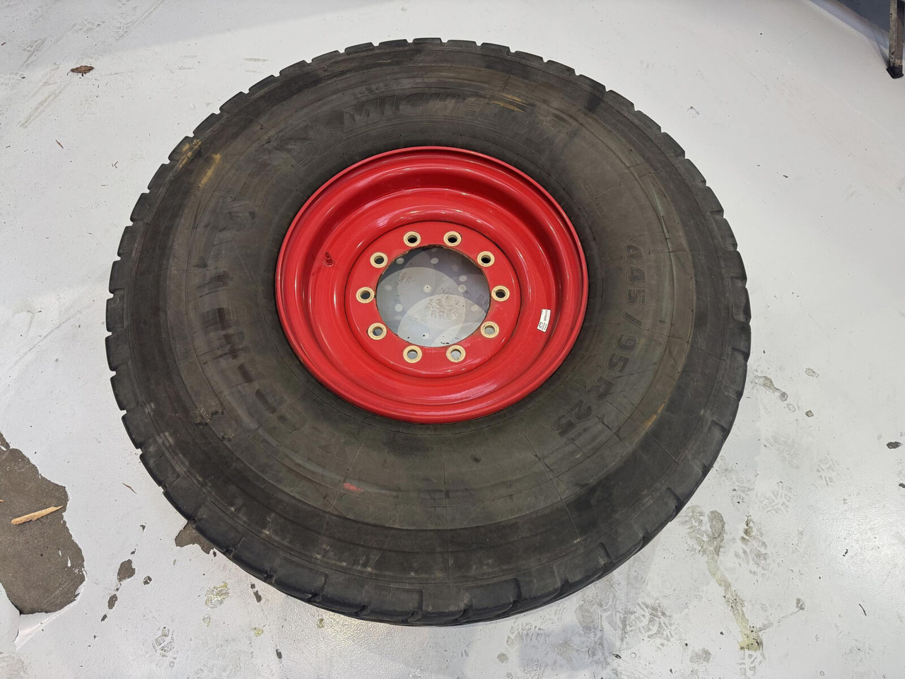 Michelin Wheel 445/95R25 10 12 1p - Колесо для Кранов: фото 1 Michelin Wheel 445/95R25 10 12 1p - Колесо для Кранов: фото 1