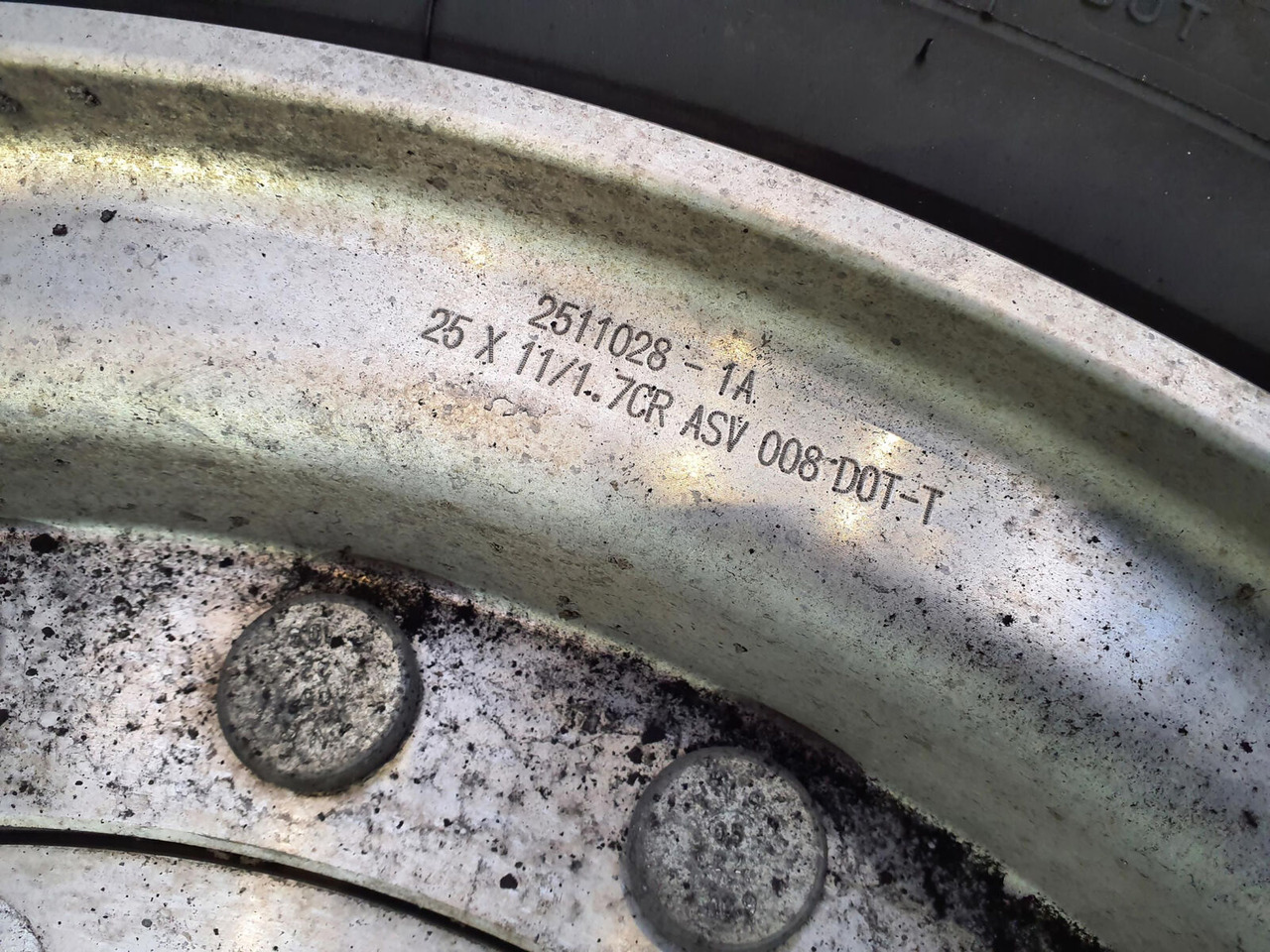 Michelin Wheel 445/95R25 12 9 2p alu - Колесо для Кранов: фото 5 Michelin Wheel 445/95R25 12 9 2p alu - Колесо для Кранов: фото 5
