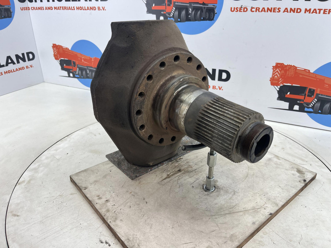 PPM ATT 400 Steering knuckle 16 holes axle 1 - Поворотный кулак для Кранов: фото 3 PPM ATT 400 Steering knuckle 16 holes axle 1 - Поворотный кулак для Кранов: фото 3
