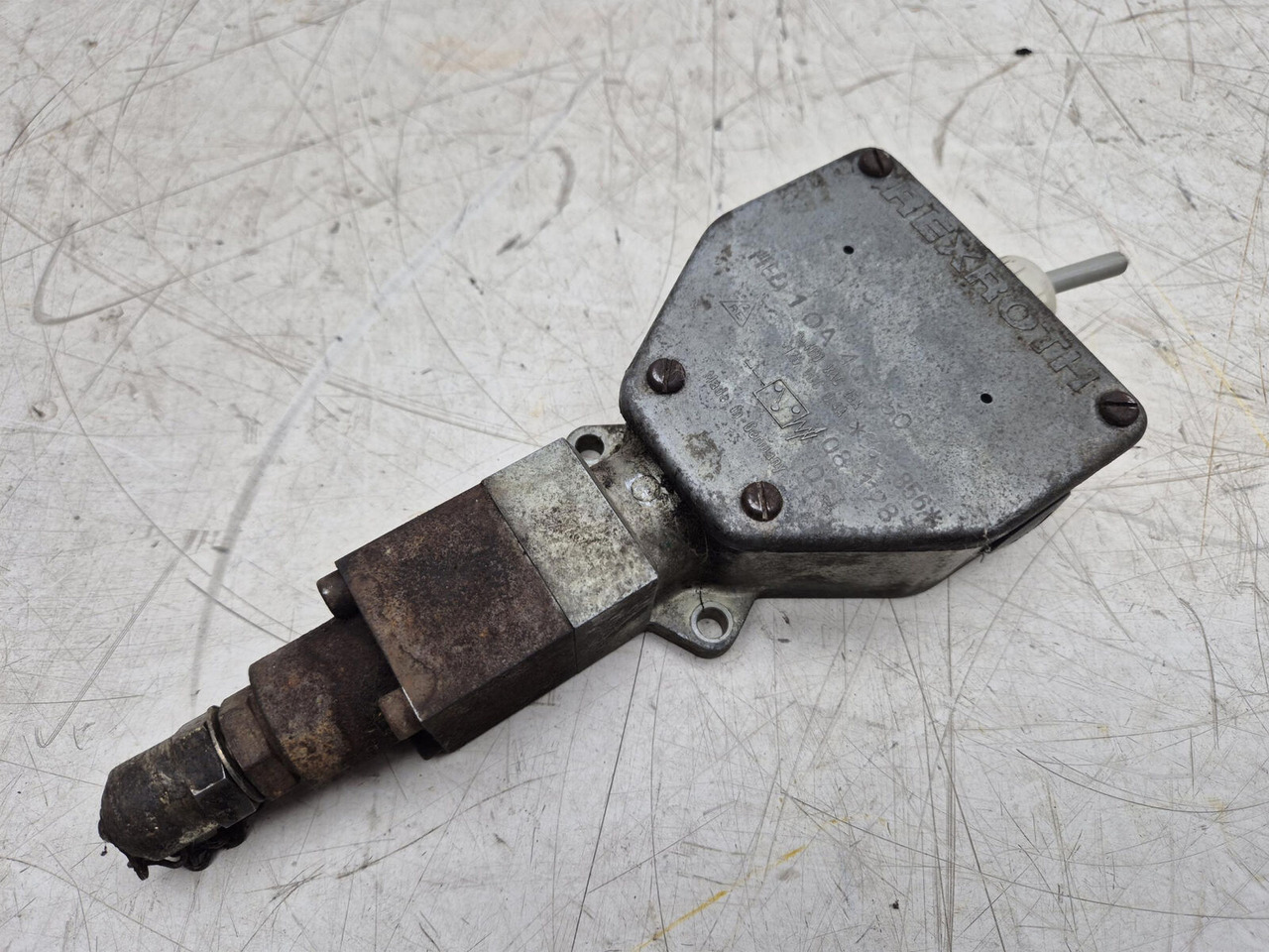 Rexroth Rexroth Pressure Switch HED-1-0A-40/350-L24 - Электрическая система для Кранов: фото 2 Rexroth Rexroth Pressure Switch HED-1-0A-40/350-L24 - Электрическая система для Кранов: фото 2