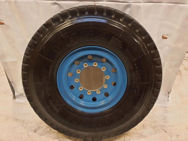 Tadano Faun Wheel 445/95R25 10 6.5 3p - Шины и диски для Кранов: фото 3 Tadano Faun Wheel 445/95R25 10 6.5 3p - Шины и диски для Кранов: фото 3