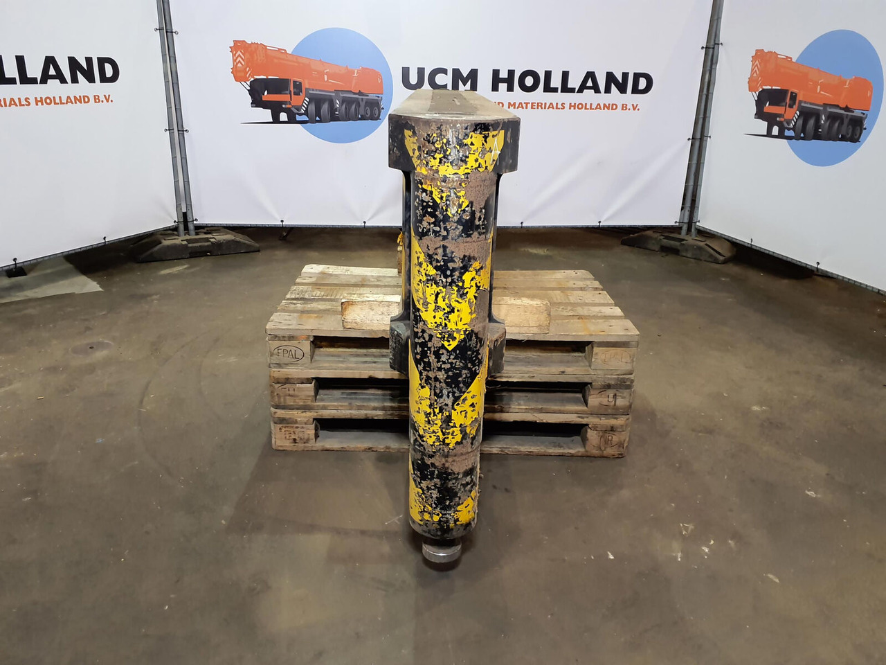 Terex AC 100 outrigger beam complete rear - Подвеска для Мобильных кранов: фото 5 Terex AC 100 outrigger beam complete rear - Подвеска для Мобильных кранов: фото 5