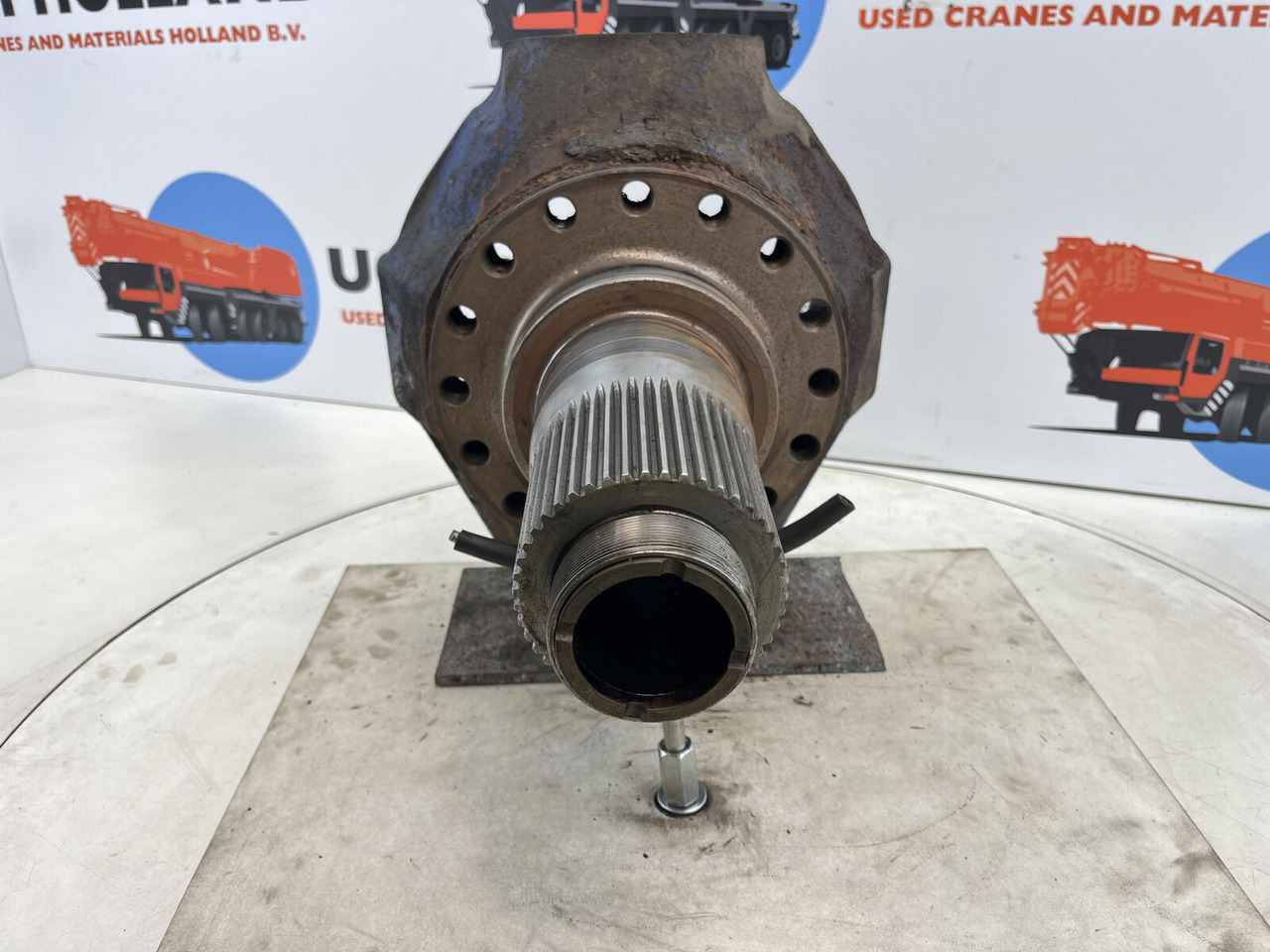 Terex AC 155, AC 205 Steering knuckle 16 holes - Поворотный кулак для Мобильных кранов: фото 2 Terex AC 155, AC 205 Steering knuckle 16 holes - Поворотный кулак для Мобильных кранов: фото 2