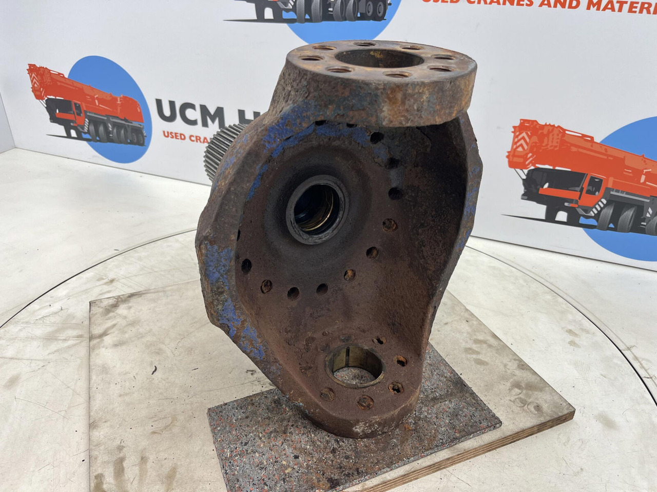 Terex AC 205 Steering knuckle 16 holes axle 4 - Поворотный кулак для Мобильных кранов: фото 4 Terex AC 205 Steering knuckle 16 holes axle 4 - Поворотный кулак для Мобильных кранов: фото 4