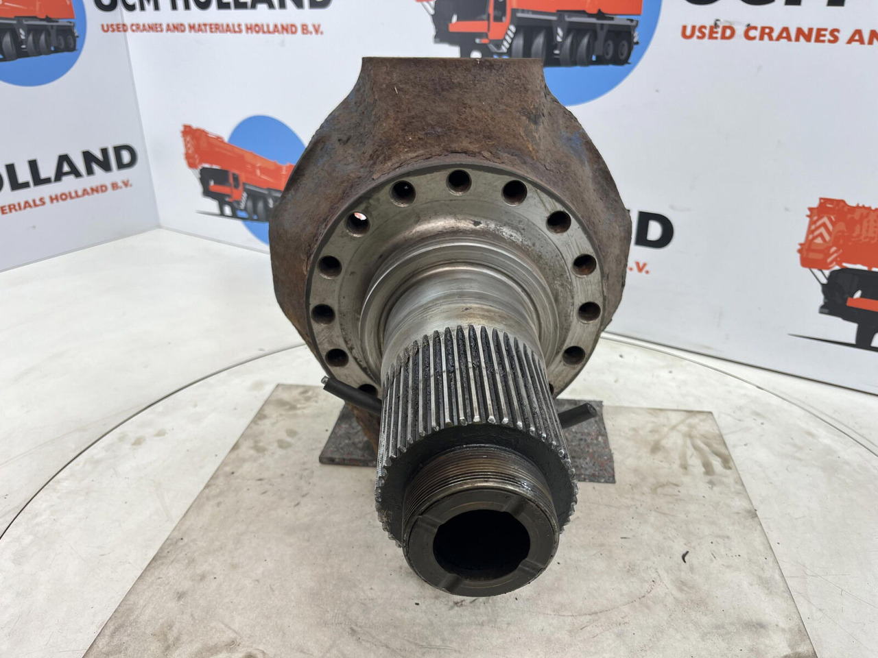 Terex AC 205 Steering knuckle 16 holes axle 4 - Поворотный кулак для Мобильных кранов: фото 2 Terex AC 205 Steering knuckle 16 holes axle 4 - Поворотный кулак для Мобильных кранов: фото 2