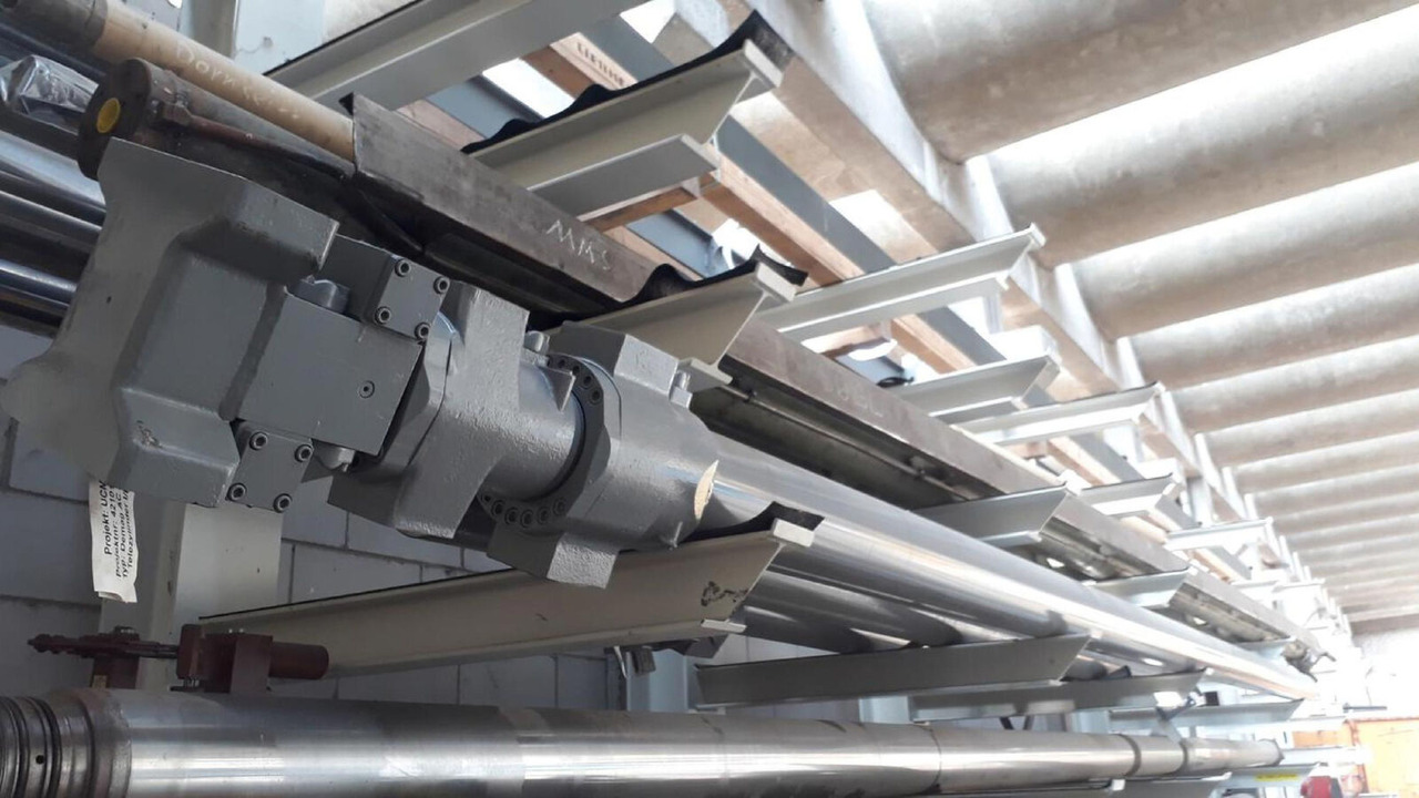 Terex AC 265 telescopic cylinder double - Гидравлический цилиндр для Мобильных кранов: фото 1 Terex AC 265 telescopic cylinder double - Гидравлический цилиндр для Мобильных кранов: фото 1