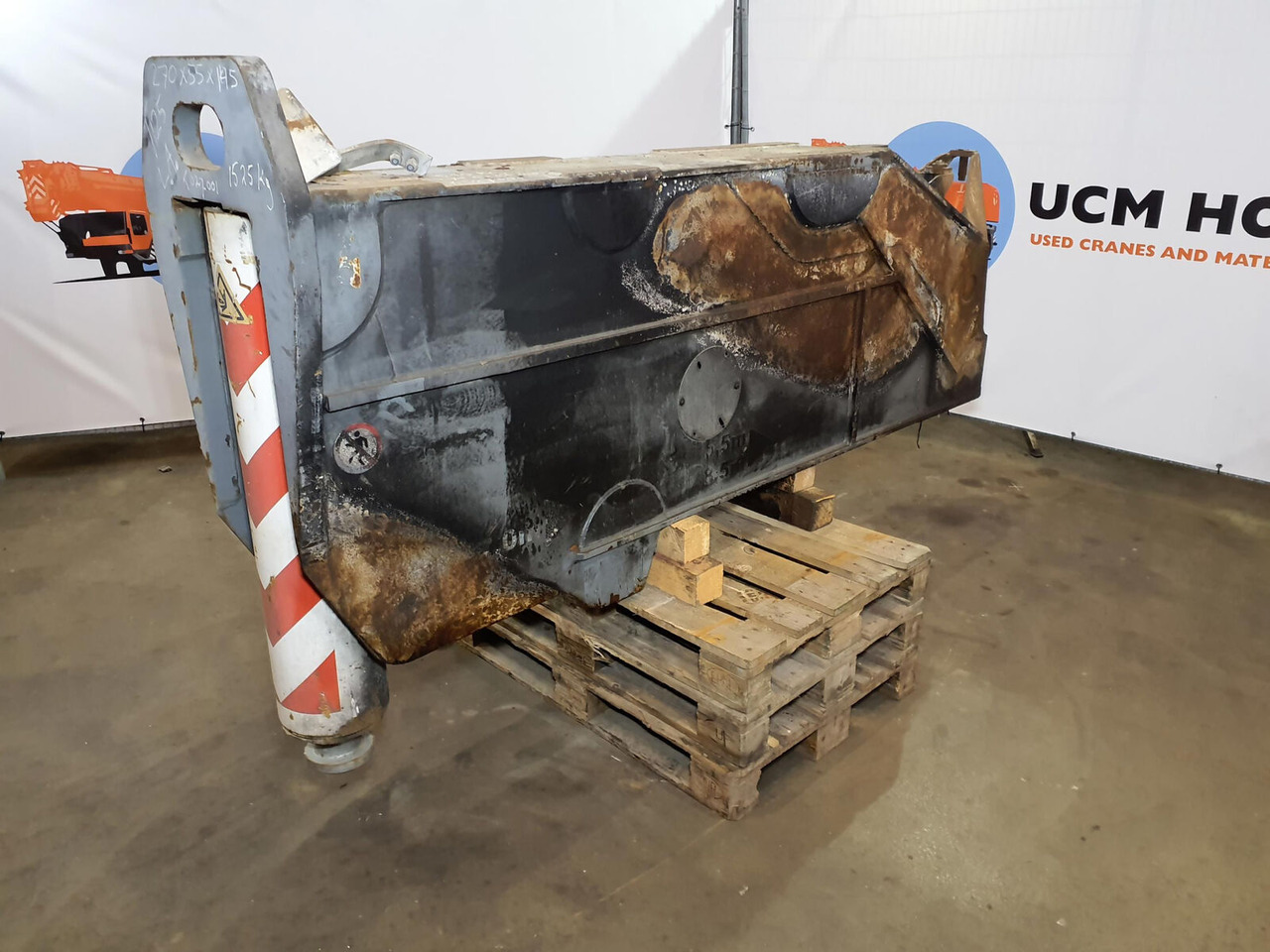 Terex AC 350-1 outrigger beam complete rear - Подвеска для Мобильных кранов: фото 2 Terex AC 350-1 outrigger beam complete rear - Подвеска для Мобильных кранов: фото 2