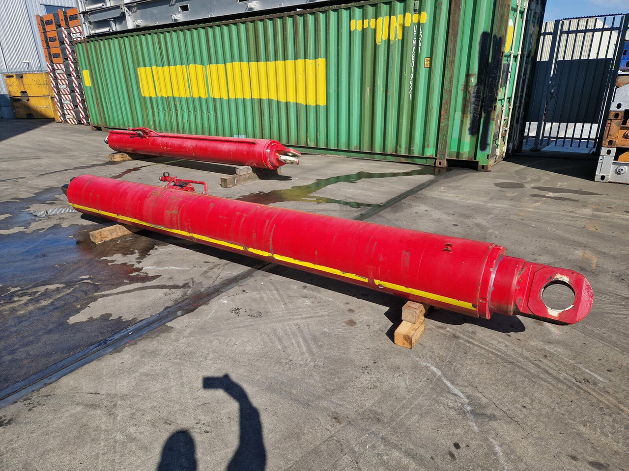 Terex AC 700 LUFFING CYLINDER right - Гидравлический цилиндр для Мобильных кранов: фото 1 Terex AC 700 LUFFING CYLINDER right - Гидравлический цилиндр для Мобильных кранов: фото 1