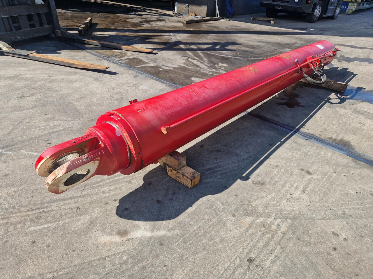 Terex AC 700 LUFFING CYLINDER right - Гидравлический цилиндр для Мобильных кранов: фото 4 Terex AC 700 LUFFING CYLINDER right - Гидравлический цилиндр для Мобильных кранов: фото 4