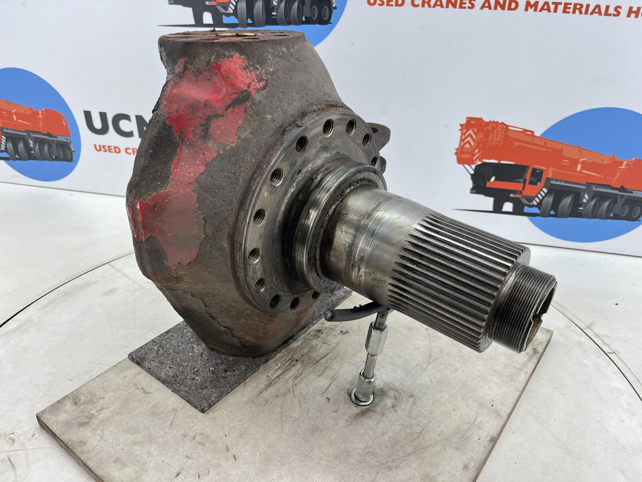 Terex Demag AC 35 Steering knuckle 16 holes axle 2 left - Поворотный кулак для Мобильных кранов: фото 3 Terex Demag AC 35 Steering knuckle 16 holes axle 2 left - Поворотный кулак для Мобильных кранов: фото 3