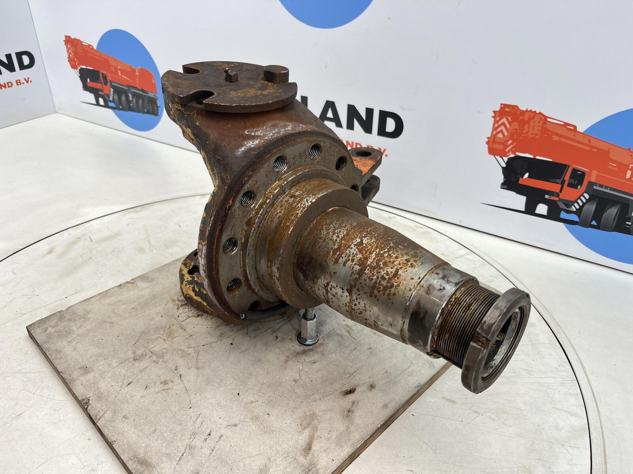 Terex HC 340 Steering knuckle 12 holes axle 1 - Поворотный кулак для Мобильных кранов: фото 3 Terex HC 340 Steering knuckle 12 holes axle 1 - Поворотный кулак для Мобильных кранов: фото 3