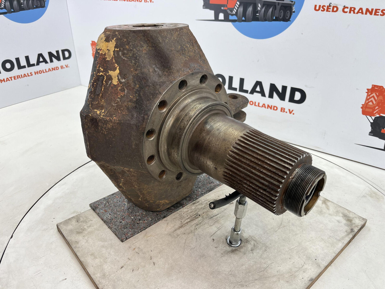 Terex HC 340 Steering knuckle 12 holes axle 3 - Поворотный кулак для Мобильных кранов: фото 3 Terex HC 340 Steering knuckle 12 holes axle 3 - Поворотный кулак для Мобильных кранов: фото 3