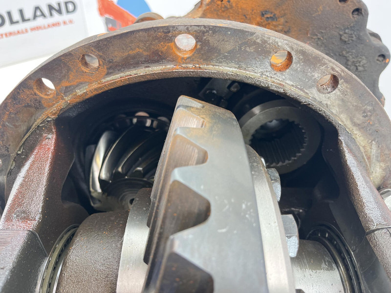 Terex HC 340 drive through differential 13x35 axle 5 - Дифференциал для Кранов: фото 5 Terex HC 340 drive through differential 13x35 axle 5 - Дифференциал для Кранов: фото 5