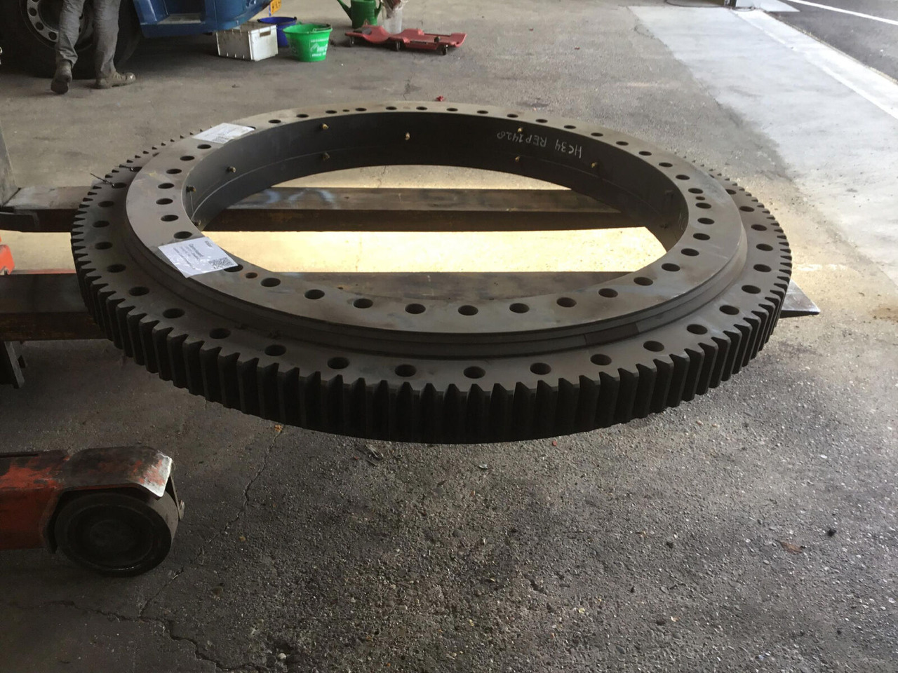 Terex HC 340 slew ring - Поворотное кольцо для Мобильных кранов: фото 2 Terex HC 340 slew ring - Поворотное кольцо для Мобильных кранов: фото 2